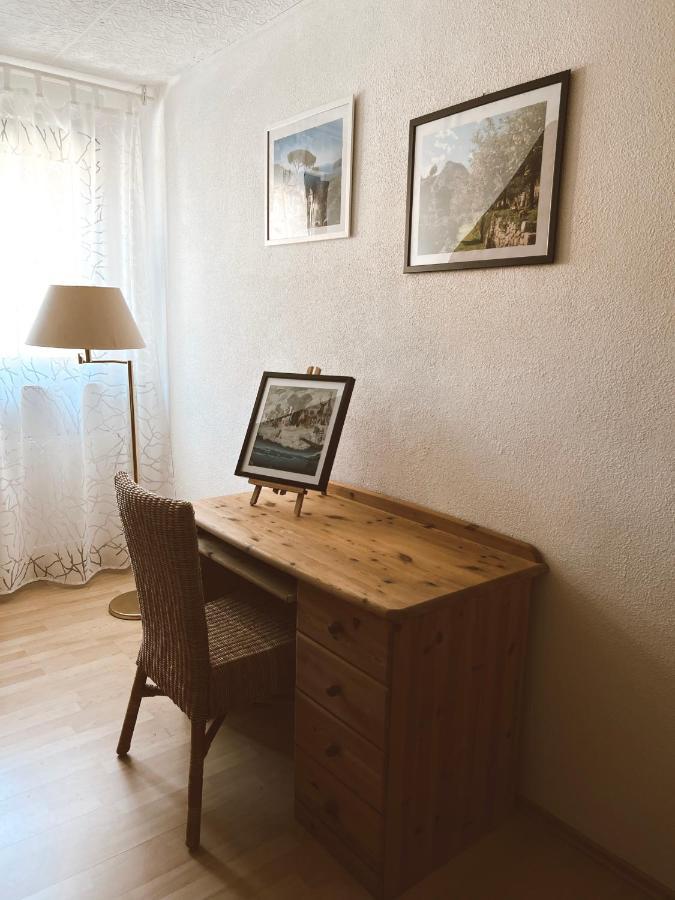 Ferienwohnung Moselflair Mit Direktem Blick Auf Die Mosel Und Weinberge Oberfell Екстер'єр фото