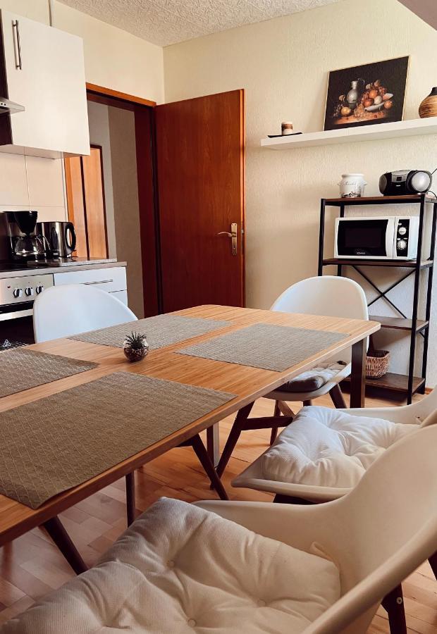 Ferienwohnung Moselflair Mit Direktem Blick Auf Die Mosel Und Weinberge Oberfell Екстер'єр фото
